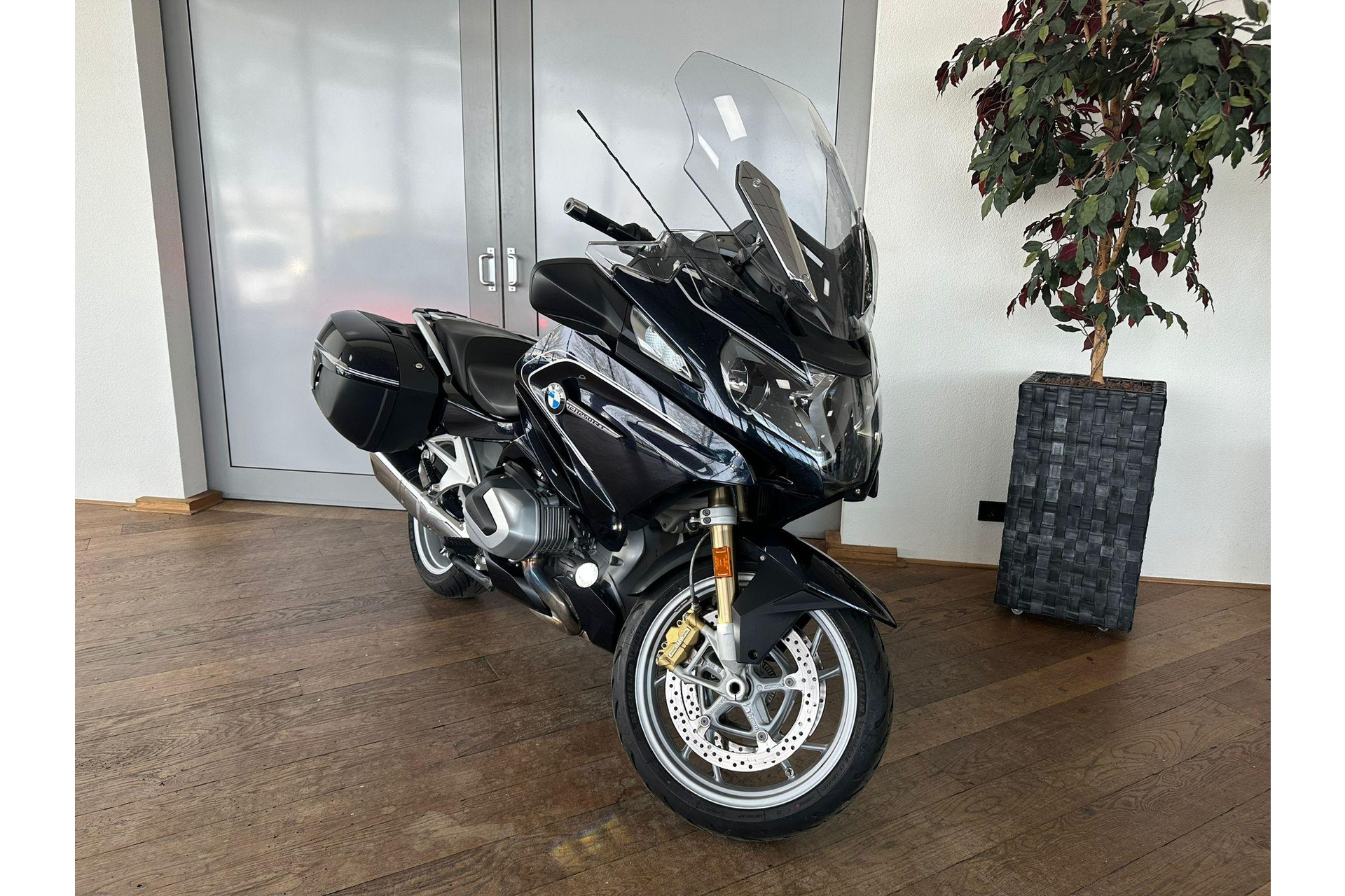 BMW  R 1250 RT *OPTION-719*RADIO*DYN.TOUR.COMF.*KEYLESS*